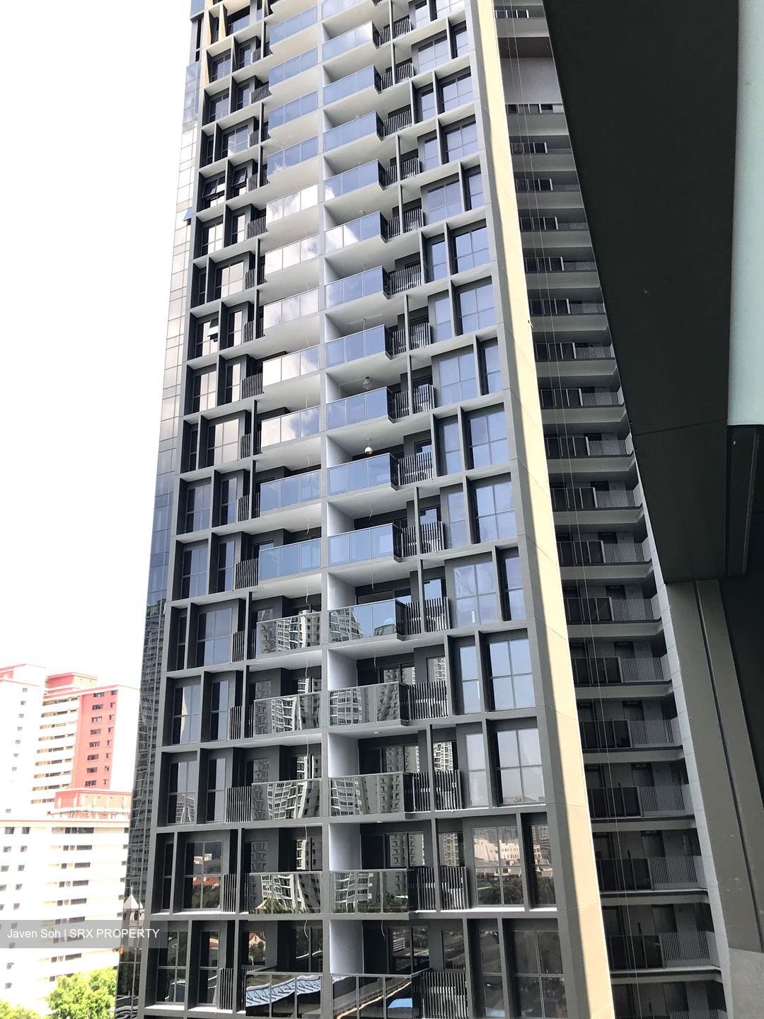 Commonwealth Towers (D3), Condominium #405053261